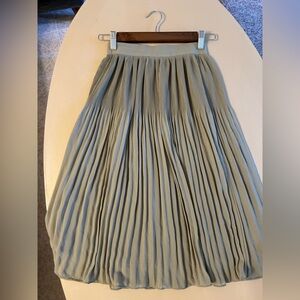 H&M pleated midi skirt